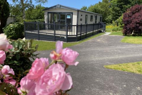 Luxury lodges for sale in Cornwall near Parranporth and Newquay