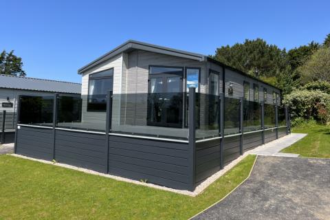  special off on 2022 Swift Toronto lodge for sale