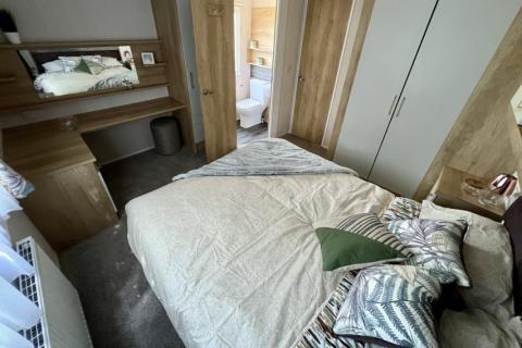 second view of the double bedroom