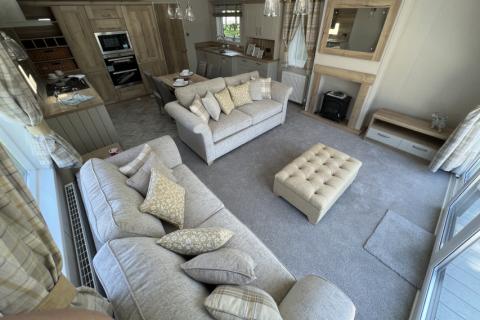 Dining area and sofas in the lodge