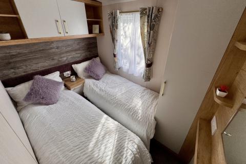 2025 Swift Bordeaux Twin bedroom