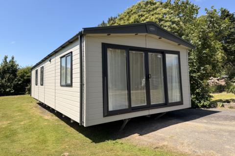 2024 ABI Ambleside exterior view