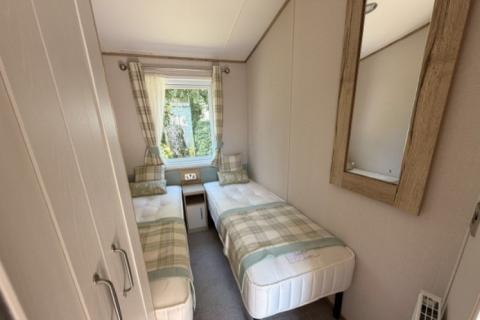 2024 Ambleside small twin bedroom