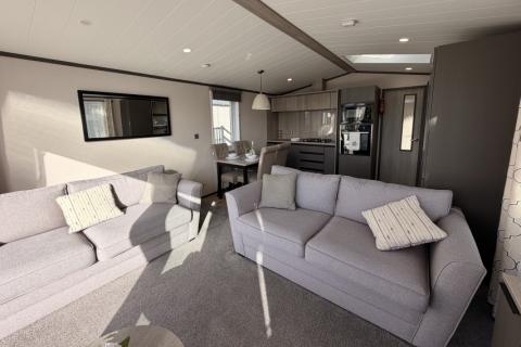 2021 Lakewood Kitchen view