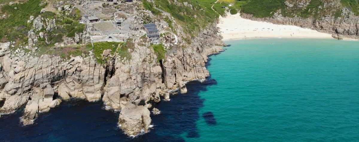 Beaches near to Silverbow Holiday Park in Cornwall